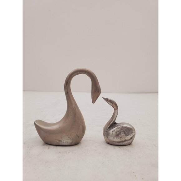 Vintage Hand Cast Aluminum Swans | Vintage Aluminum Swan | Vintage Aluminum - Picture 8 of 10